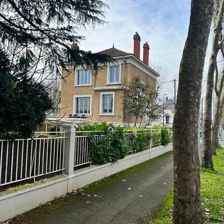 Le Grand Bedier Angers Exteriér fotografie